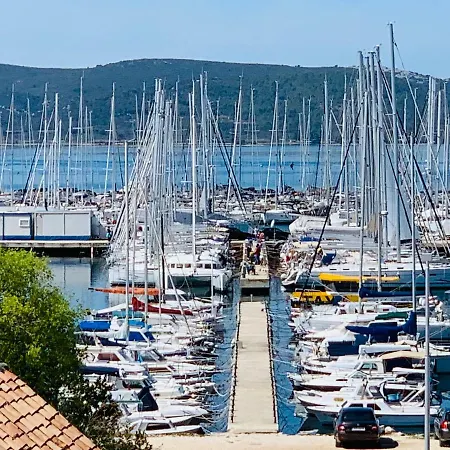 Leonardo * Biograd Na Moru
